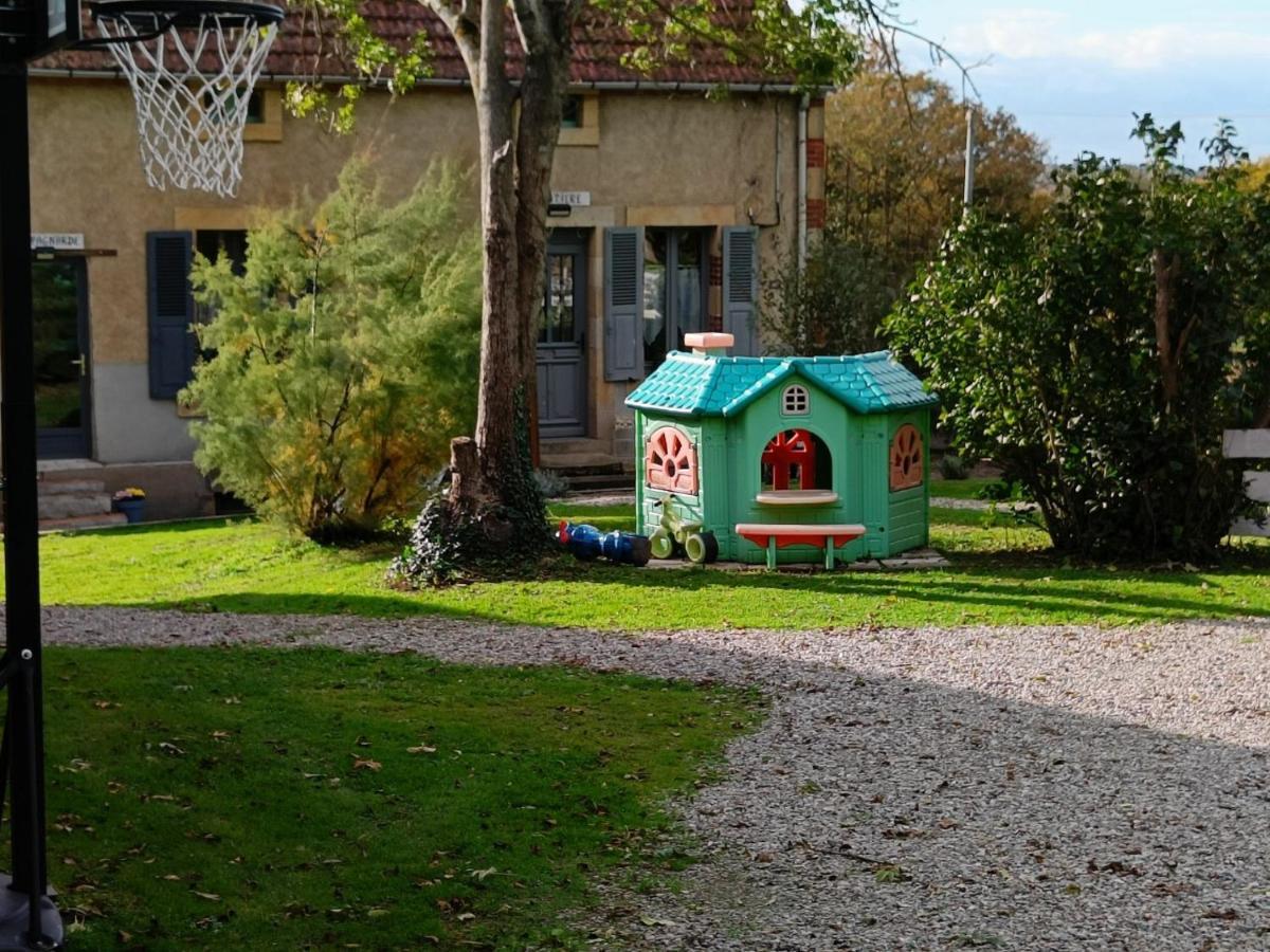 Saint-Bonnet-de-Four Chez Christy Chemin Des Dinots B&B 외부 사진